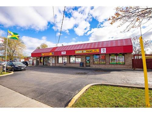 250 Welland Avenue, St. Catharines, ON 