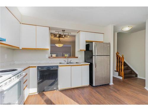 18-72 Stone Church Road W, Hamilton, ON - Indoor Photo Showing Kitchen With Double Sink