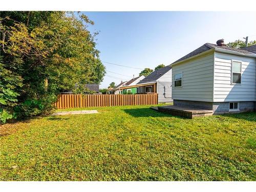 85 Walter Avenue N, Hamilton, ON - Outdoor