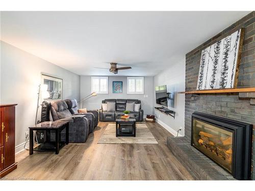 129 Parkview Drive, Ancaster, ON - Indoor Photo Showing Living Room With Fireplace