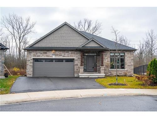 1040 Kettle Court, Fort Erie, ON - Outdoor With Facade