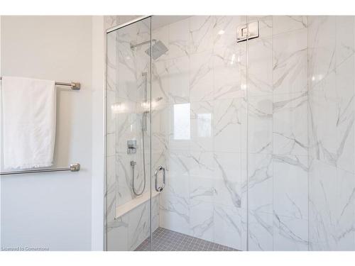 1040 Kettle Court, Fort Erie, ON - Indoor Photo Showing Bathroom