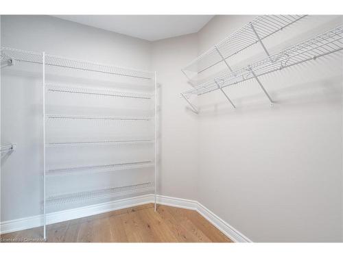 1040 Kettle Court, Fort Erie, ON - Indoor With Storage