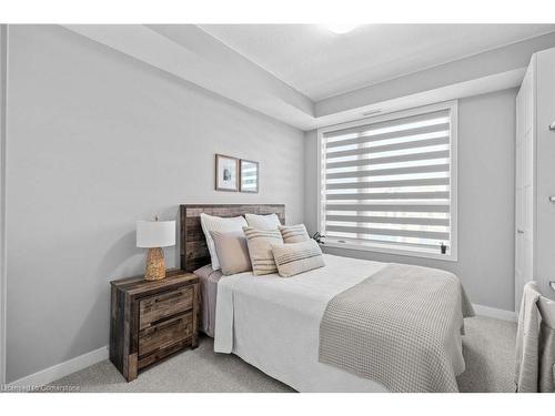 511-125 Shoreview Place, Stoney Creek, ON - Indoor Photo Showing Bedroom