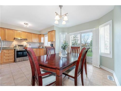 39 Coolspring Crescent, Bolton, ON - Indoor Photo Showing Dining Room