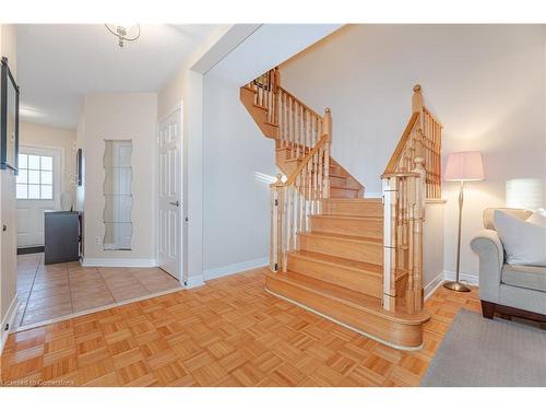 39 Coolspring Crescent, Bolton, ON - Indoor Photo Showing Other Room