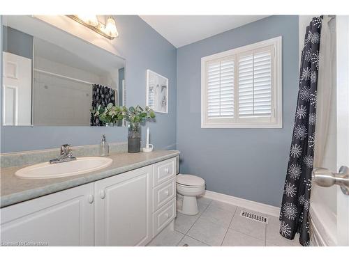 39 Coolspring Crescent, Bolton, ON - Indoor Photo Showing Bathroom