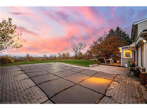 805 Ridge Road, Stoney Creek, ON - Outdoor With Deck Patio Veranda