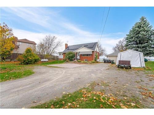 805 Ridge Road, Stoney Creek, ON - Outdoor