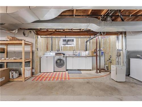 805 Ridge Road, Stoney Creek, ON - Indoor Photo Showing Laundry Room