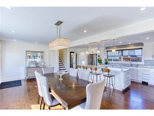 322 Russ Road, Grimsby, ON - Indoor Photo Showing Dining Room