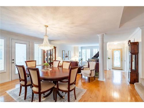 67 Sunvale Place, Stoney Creek, ON - Indoor Photo Showing Dining Room