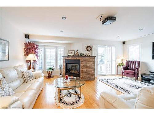 67 Sunvale Place, Stoney Creek, ON - Indoor Photo Showing Living Room With Fireplace