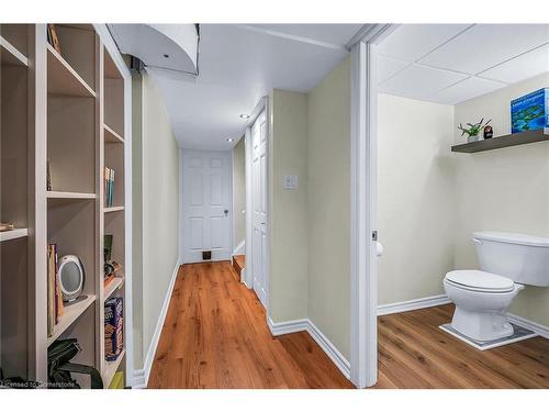 250 Fall Fair Way, Hamilton, ON - Indoor Photo Showing Bathroom