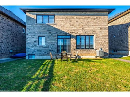 8 Cesar Place, Ancaster, ON - Outdoor