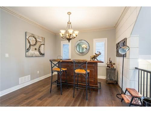 8 Cesar Place, Ancaster, ON - Indoor Photo Showing Dining Room