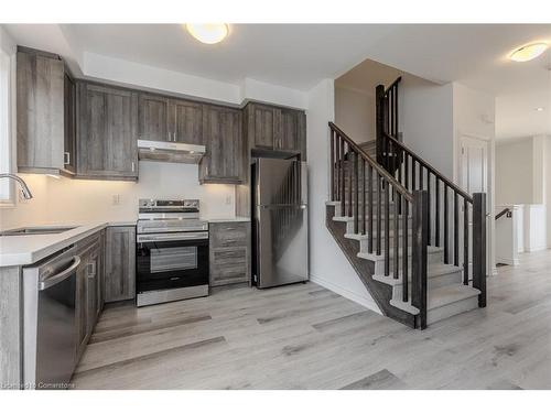 56-461 Blackburn Drive, Brantford, ON - Indoor Photo Showing Kitchen With Stainless Steel Kitchen