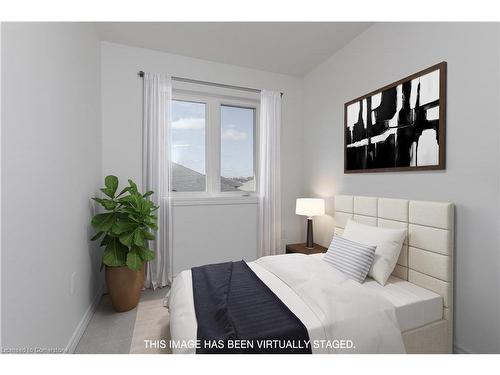 56-461 Blackburn Drive, Brantford, ON - Indoor Photo Showing Bedroom