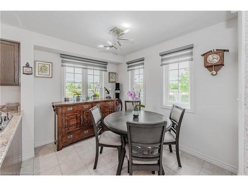 1A-85 Mullin Drive, Guelph, ON - Indoor Photo Showing Dining Room