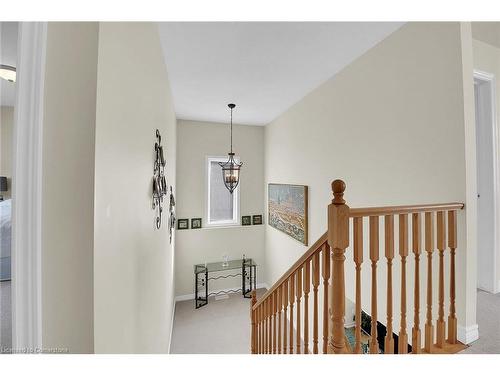 24 Jeanette Avenue, Grimsby, ON - Indoor Photo Showing Other Room