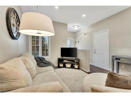 42 Stevenson Street, Hamilton, ON - Indoor Photo Showing Living Room