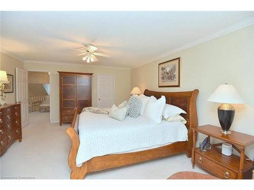 13-3333 New Street, Burlington, ON - Indoor Photo Showing Bedroom