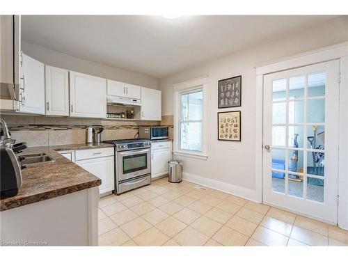 28 Britannia Avenue, Hamilton, ON - Indoor Photo Showing Kitchen With Double Sink