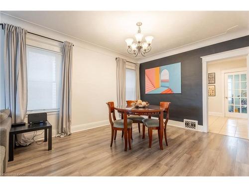 28 Britannia Avenue, Hamilton, ON - Indoor Photo Showing Dining Room