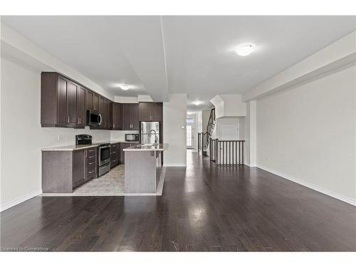 74 Vinton Road, Ancaster, ON - Indoor Photo Showing Kitchen