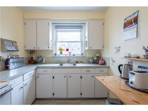 407C-5 East 36Th Street, Hamilton, ON - Indoor Photo Showing Kitchen