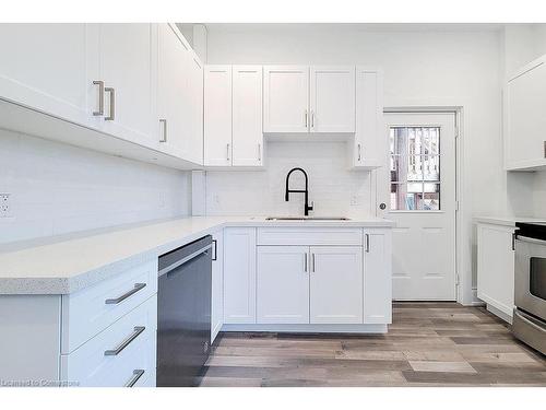 Main-36 Erie Avenue, Hamilton, ON - Indoor Photo Showing Kitchen