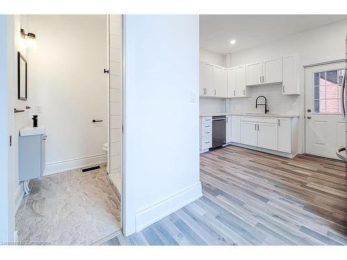 Main-36 Erie Avenue, Hamilton, ON - Indoor Photo Showing Kitchen