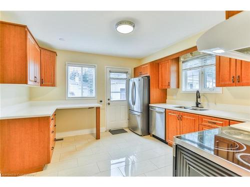 214 Silverbirch Boulevard, Mount Hope, ON - Indoor Photo Showing Kitchen With Double Sink