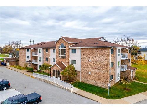 306B-1061 Vansickle Road N, St. Catharines, ON - Outdoor With Balcony