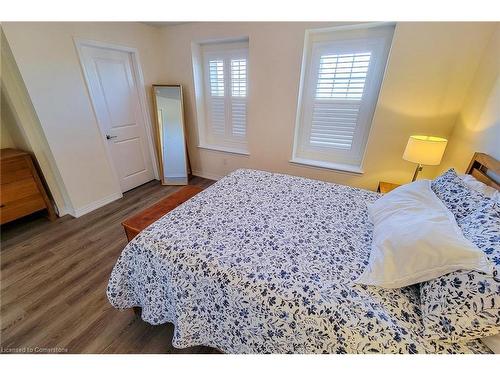 3334 Erasmum Street, Oakville, ON - Indoor Photo Showing Bedroom