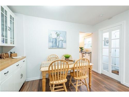 38 Golden Orchard Drive, Hamilton, ON - Indoor Photo Showing Dining Room