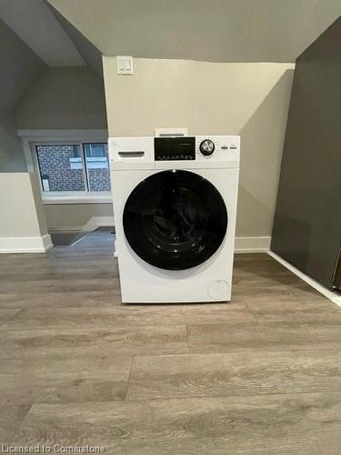 4-526 King Street E, Hamilton, ON - Indoor Photo Showing Laundry Room