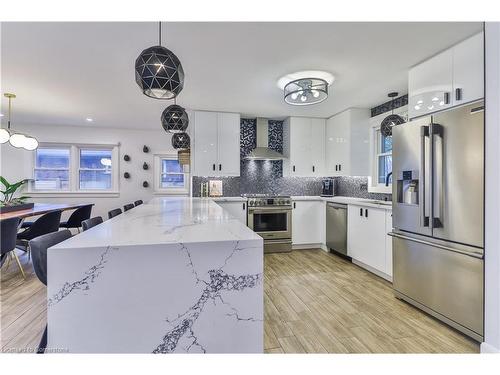 55 Deschene Avenue, Hamilton, ON - Indoor Photo Showing Kitchen With Stainless Steel Kitchen With Upgraded Kitchen