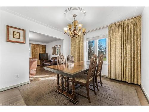 2322 Patterson Road, West Lincoln, ON - Indoor Photo Showing Dining Room