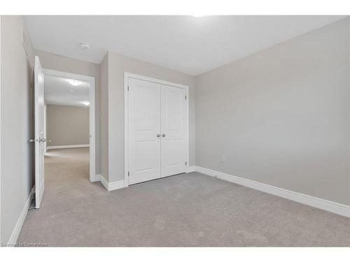 16 Alayche Trail, Welland, ON - Indoor Photo Showing Other Room