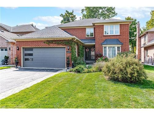 2068 Pipers Court, Burlington, ON - Outdoor