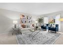 2068 Pipers Court, Burlington, ON  - Indoor Photo Showing Living Room 