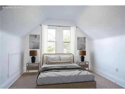 159 Cope Street, Hamilton, ON - Indoor Photo Showing Bedroom