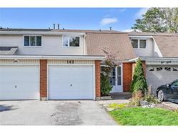 142 Saint Andrews Drive  Hamilton, ON L8K 6C3