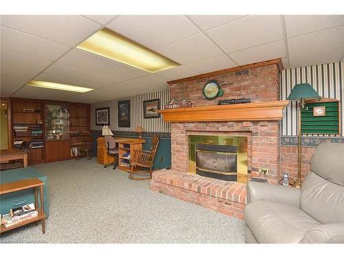 44 Mercer Street, Dundas, ON - Indoor With Fireplace