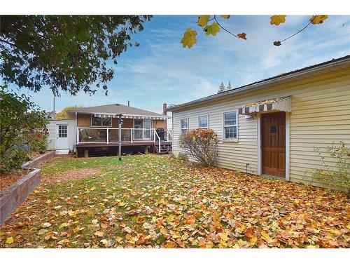 44 Mercer Street, Dundas, ON - Outdoor With Deck Patio Veranda