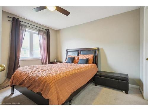 51-470 Beach Boulevard, Hamilton, ON - Indoor Photo Showing Bedroom