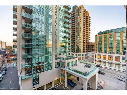 611-399 Elizabeth Street, Burlington, ON - Outdoor With Balcony With Facade