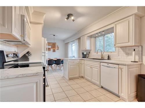 59 Felker Avenue, Hamilton, ON - Indoor Photo Showing Kitchen