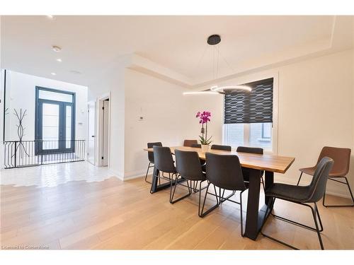 6 Cristallina Drive, Thorold, ON - Indoor Photo Showing Dining Room